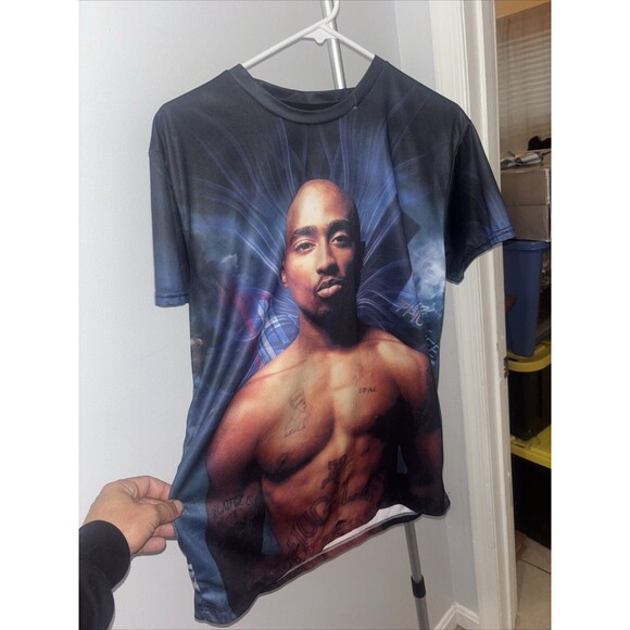 AOP-Bay Club Tupac Jersey Shirt Mens Size Large Double Sided All Over Print - Picture 2 of 3